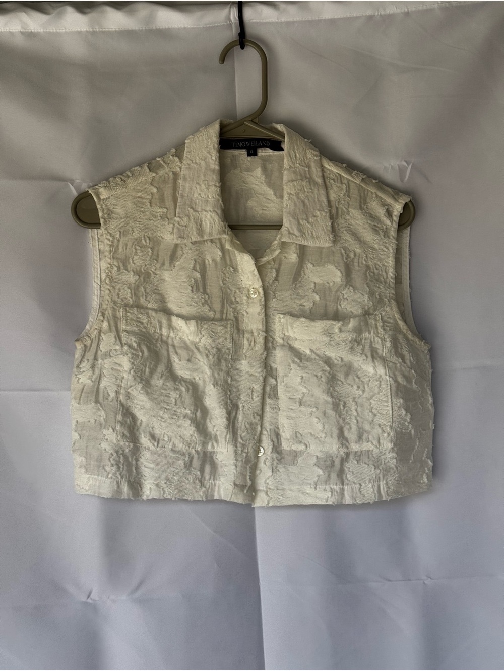 Timo Weiland Cream Textured Sleeveless Button-Down Top